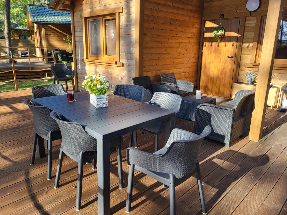 Dzik W Zagrodzie Hotel Borsk Ngoại thất bức ảnh